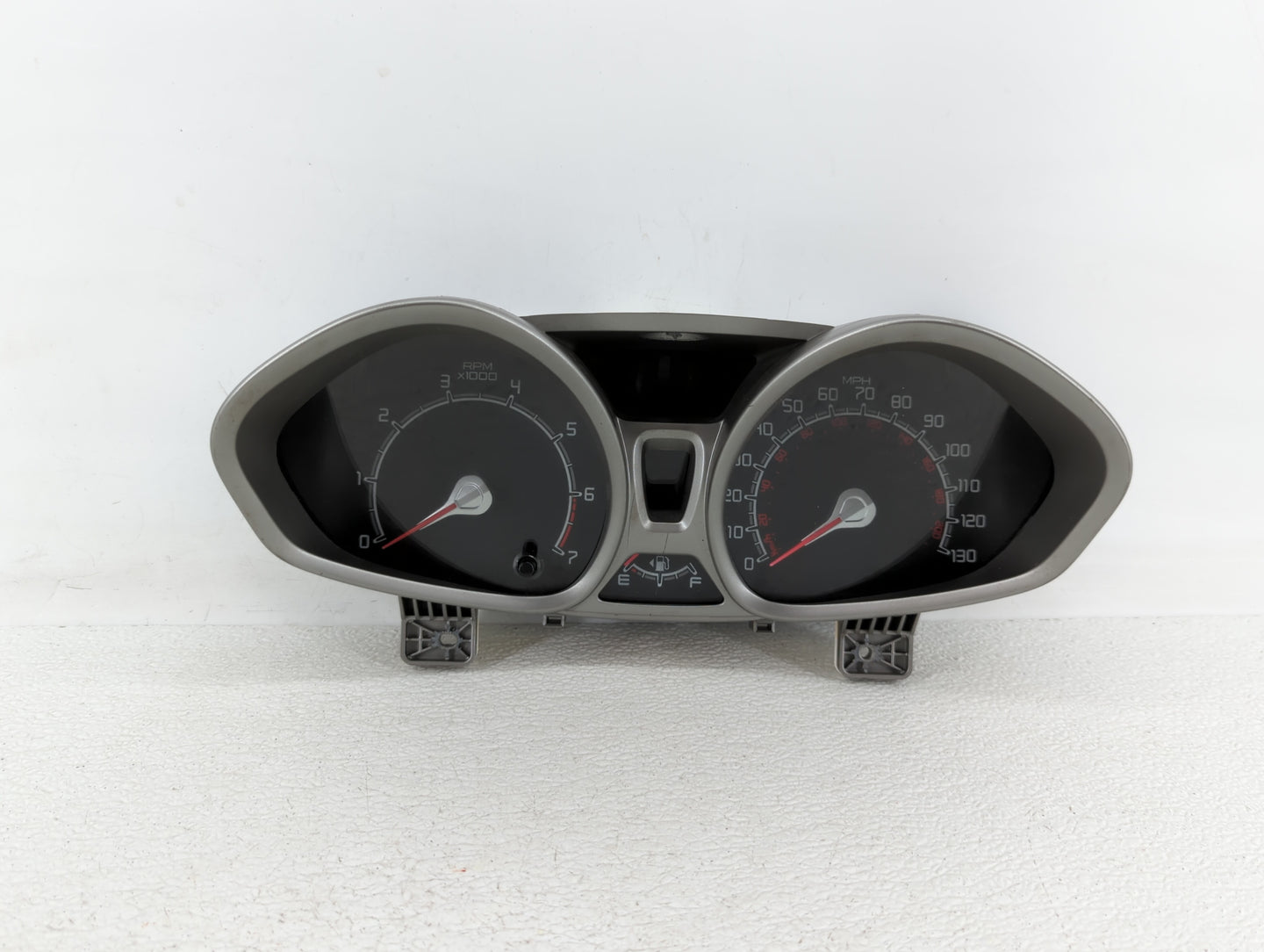 2012-2013 Ford Fiesta Instrument Cluster Speedometer Gauges P/N:CE8T-10849-AC DE8T-10849-CC Fits Fits 2012 2013 OEM Used Aut