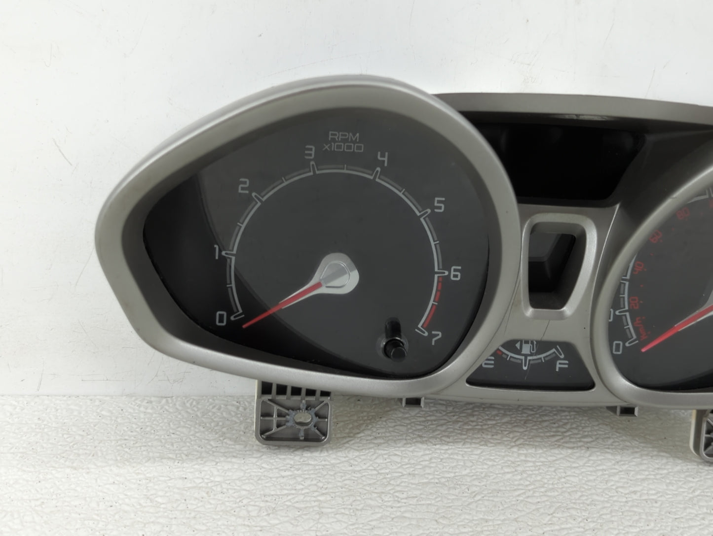 2012-2013 Ford Fiesta Instrument Cluster Speedometer Gauges P/N:CE8T-10849-AC DE8T-10849-CC Fits Fits 2012 2013 OEM Used Aut