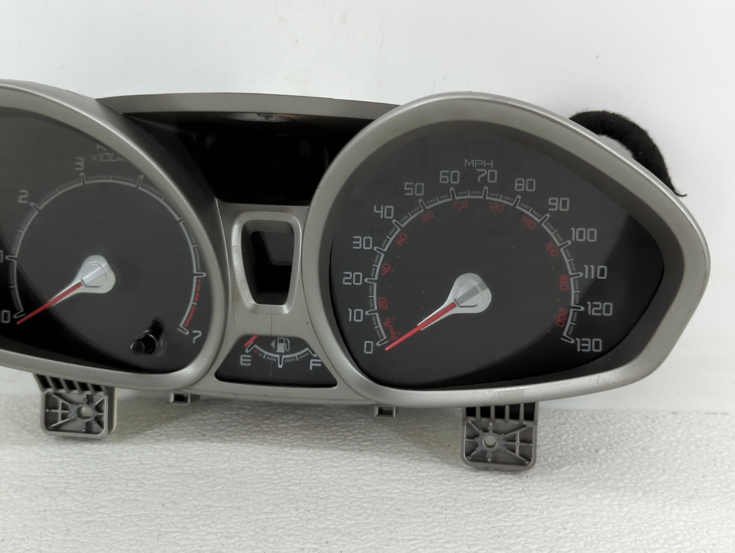 2012-2013 Ford Fiesta Instrument Cluster Speedometer Gauges P/N:CE8T-10849-AC DE8T-10849-CC Fits Fits 2012 2013 OEM Used Aut