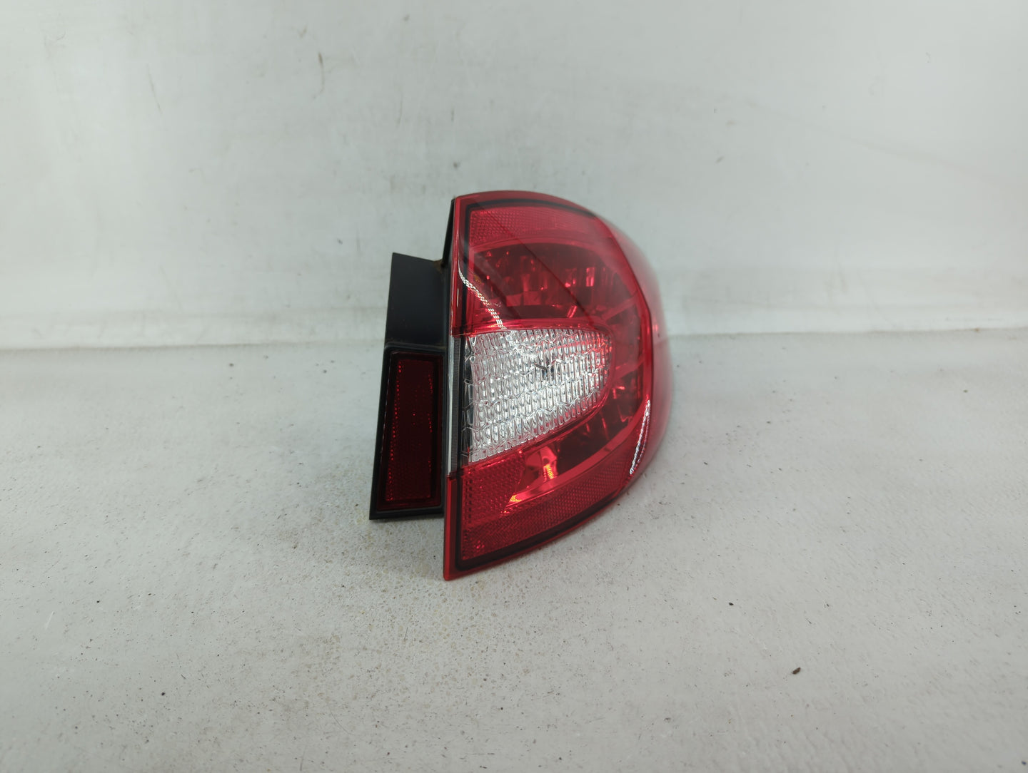 2011-2013 Ford Fiesta Tail Light Assembly Passenger Right OEM P/N:AE83-13B504-AC Fits Fits 2011 2012 2013 OEM Used Auto Part