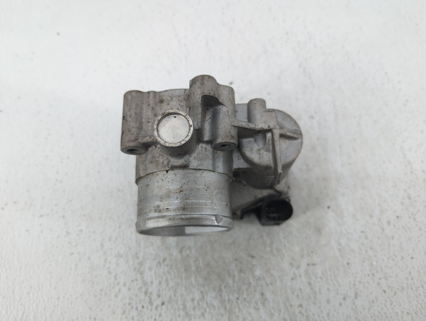 2011-2014 Ford Fiesta Throttle Body P/N:7S7G-9F991-B7A Fits Fits 2011 2012 2013 2014 OEM Used Auto Parts - Oemusedautoparts1