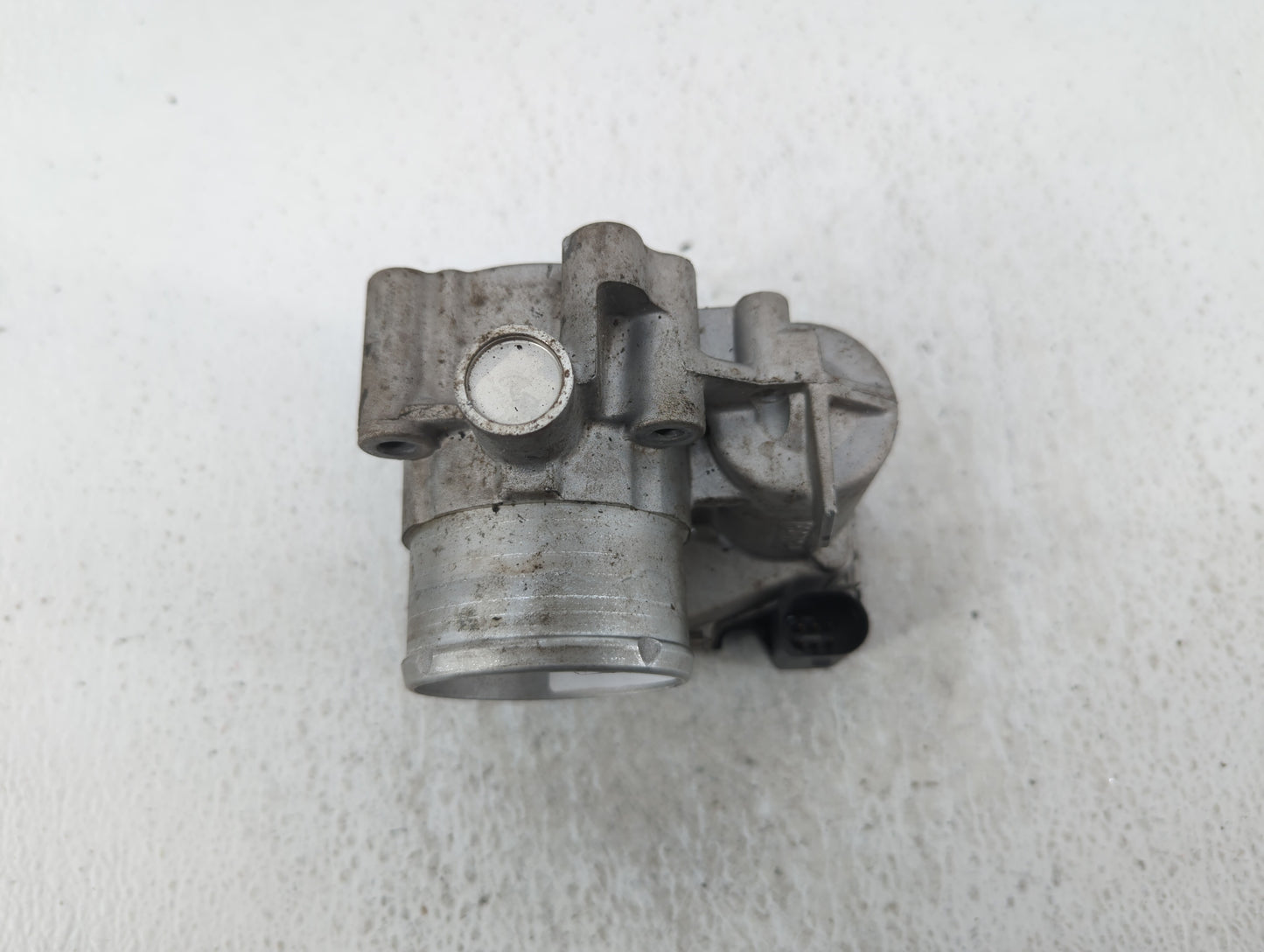 2011-2014 Ford Fiesta Throttle Body P/N:7S7G-9F991-B7A Fits Fits 2011 2012 2013 2014 OEM Used Auto Parts - Oemusedautoparts1