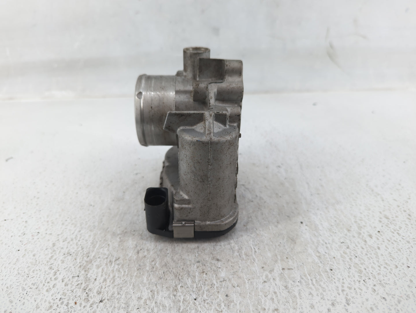 2011-2014 Ford Fiesta Throttle Body P/N:7S7G-9F991-B7A Fits Fits 2011 2012 2013 2014 OEM Used Auto Parts - Oemusedautoparts1