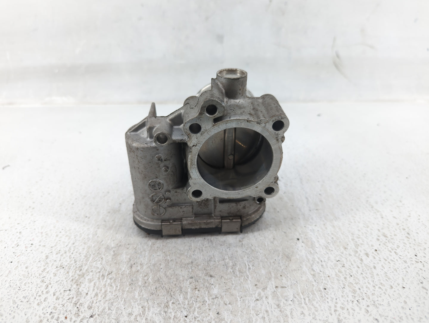 2011-2014 Ford Fiesta Throttle Body P/N:7S7G-9F991-B7A Fits Fits 2011 2012 2013 2014 OEM Used Auto Parts - Oemusedautoparts1