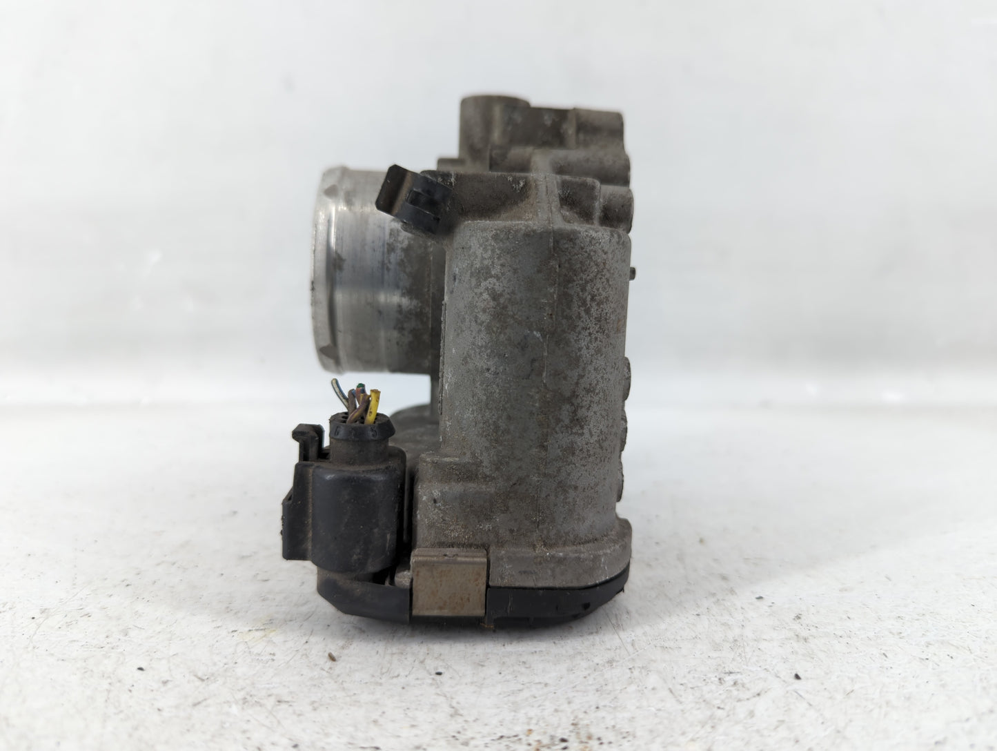 2011-2014 Ford Fiesta Throttle Body P/N:7S7G-9F991-B7A Fits Fits 2011 2012 2013 2014 OEM Used Auto Parts - Oemusedautoparts1