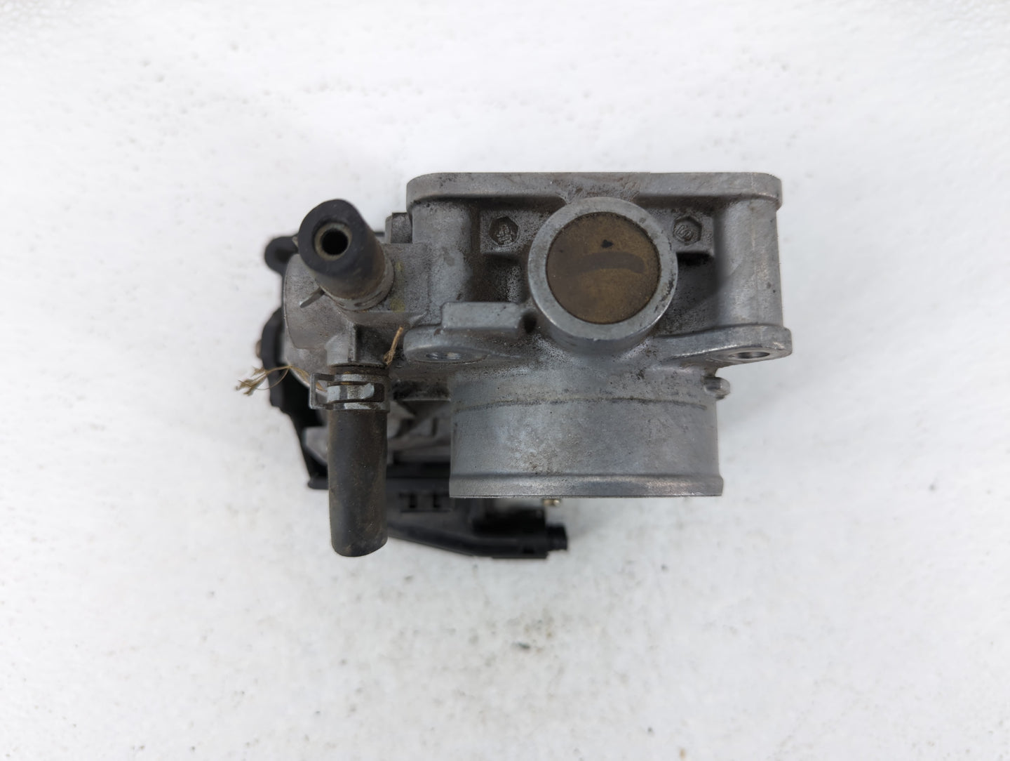 2011-2014 Ford Fiesta Throttle Body P/N:161145 M40526, GMF4A Fits Fits 2011 2012 2013 2014 OEM Used Auto Parts - Oemusedauto