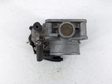 2011-2014 Ford Fiesta Throttle Body P/N:161145 M40526, GMF4A Fits Fits 2011 2012 2013 2014 OEM Used Auto Parts