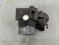 2011-2014 Ford Fiesta Throttle Body P/N:7S7G-9F991-CA 7S7G-9F991-B7A Fits Fits 2011 2012 2013 2014 OEM Used Auto Parts - Oem