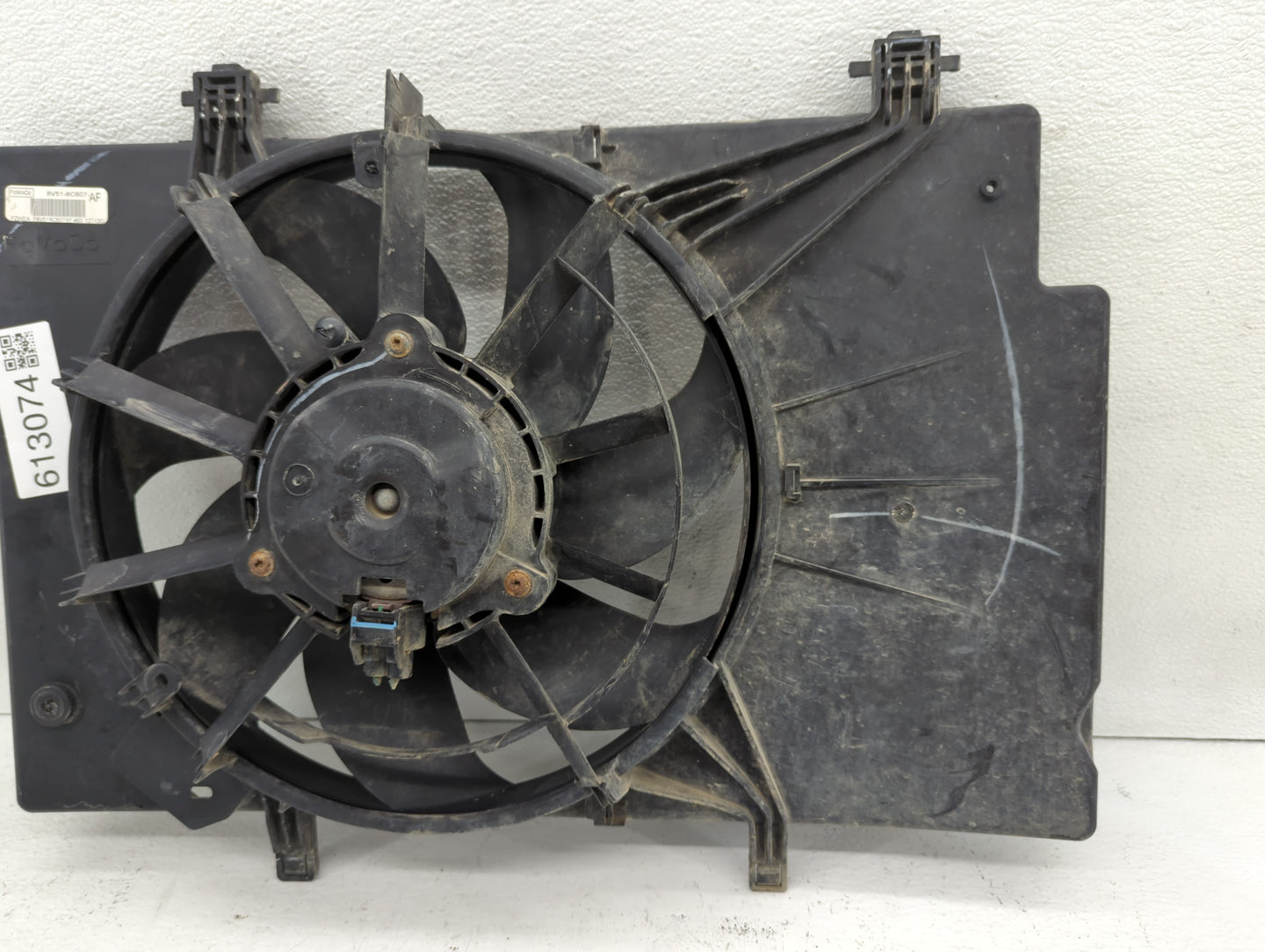 2011-2019 Ford Fiesta Left Radiator Fan Motor Assembly - Oemusedautoparts1.com