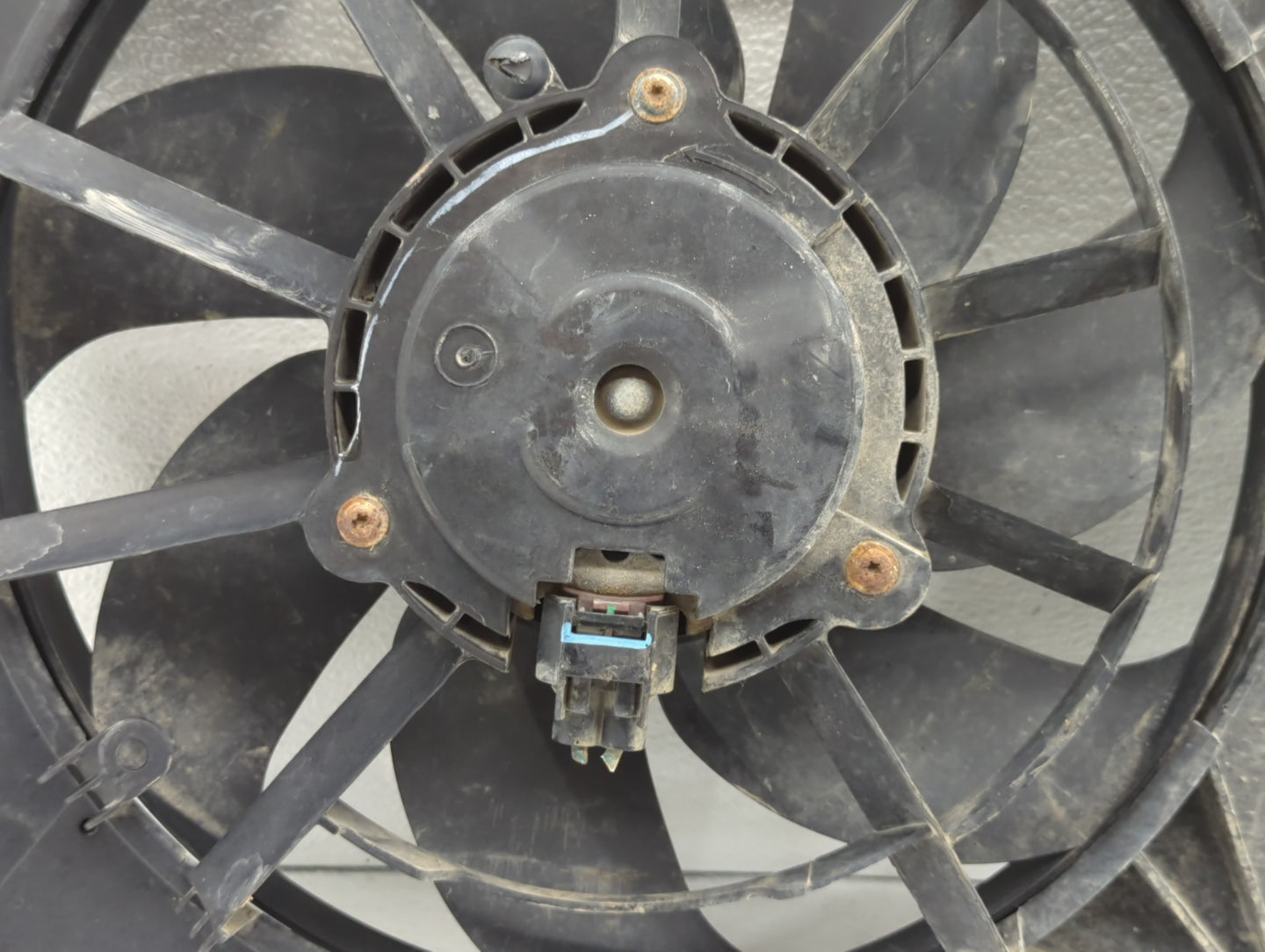 2011-2019 Ford Fiesta Left Radiator Fan Motor Assembly - Oemusedautoparts1.com