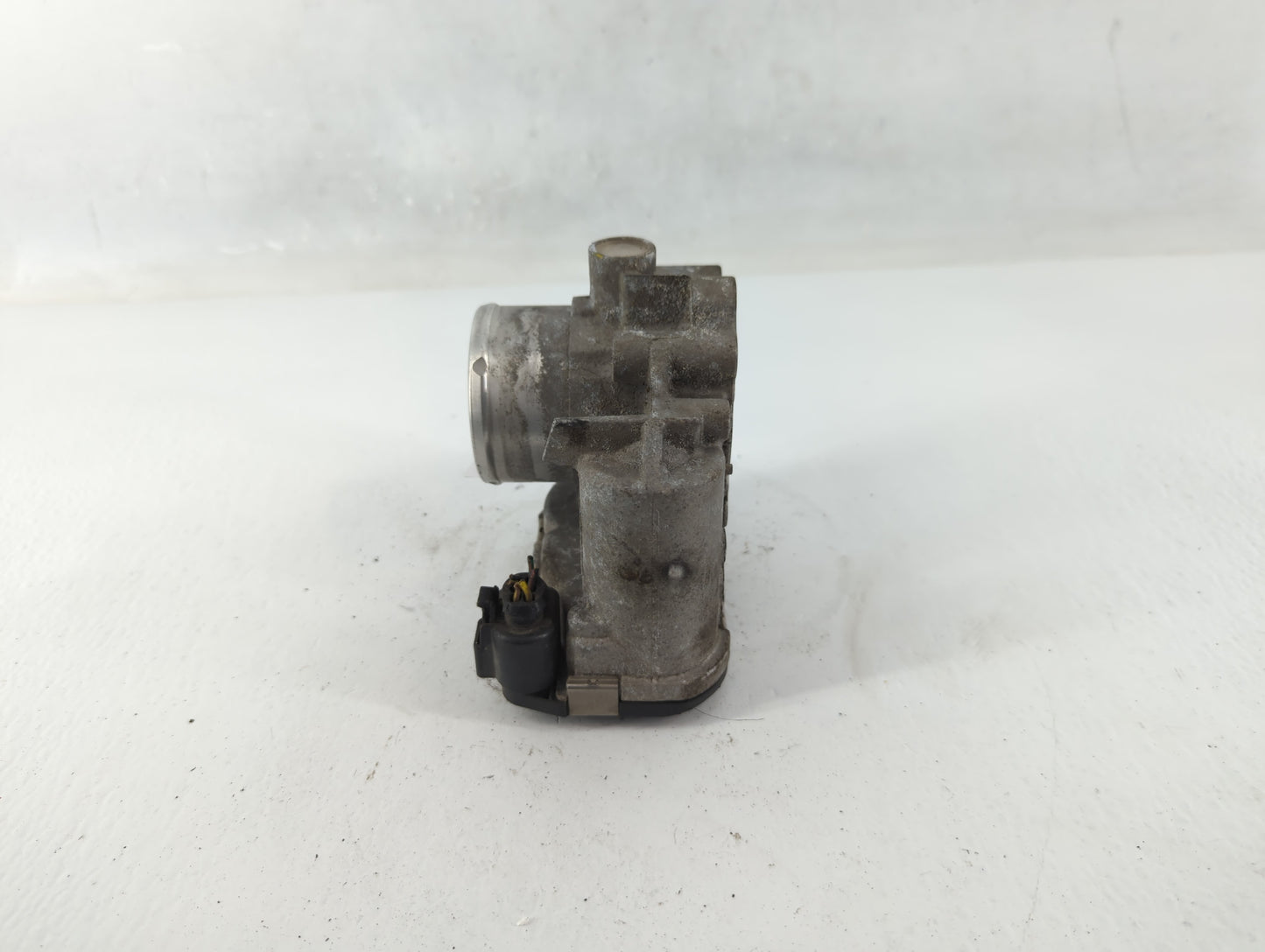 2011-2014 Ford Fiesta Throttle Body P/N:7S7G-9F991-B7A Fits Fits 2011 2012 2013 2014 OEM Used Auto Parts - Oemusedautoparts1