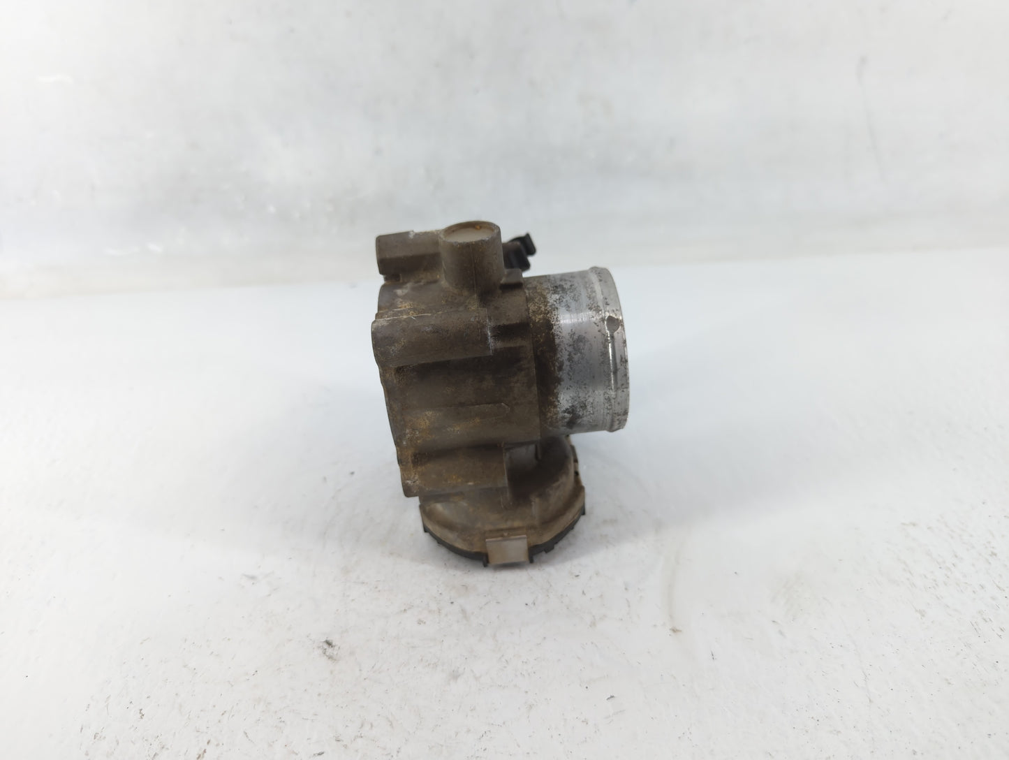 2011-2014 Ford Fiesta Throttle Body P/N:7S7G-9F991-B7A Fits Fits 2011 2012 2013 2014 OEM Used Auto Parts - Oemusedautoparts1