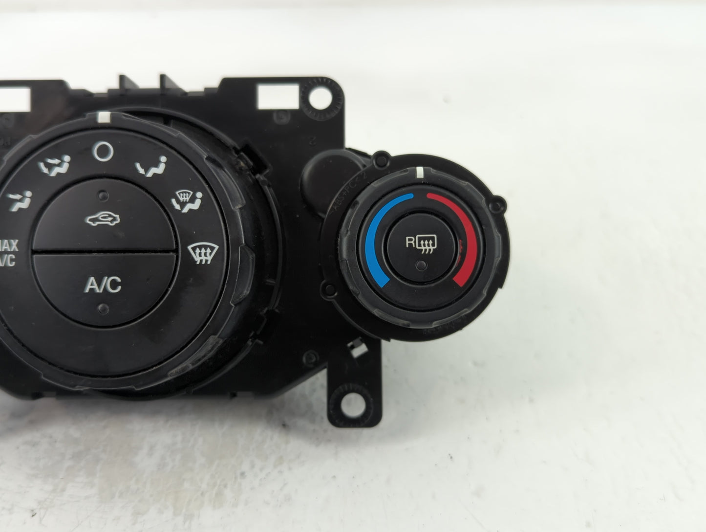 2011-2013 Ford Fiesta Climate Control Module Temperature AC/Heater Replacement P/N:AE83 19980 AF Fits Fits 2011 2012 2013 OE