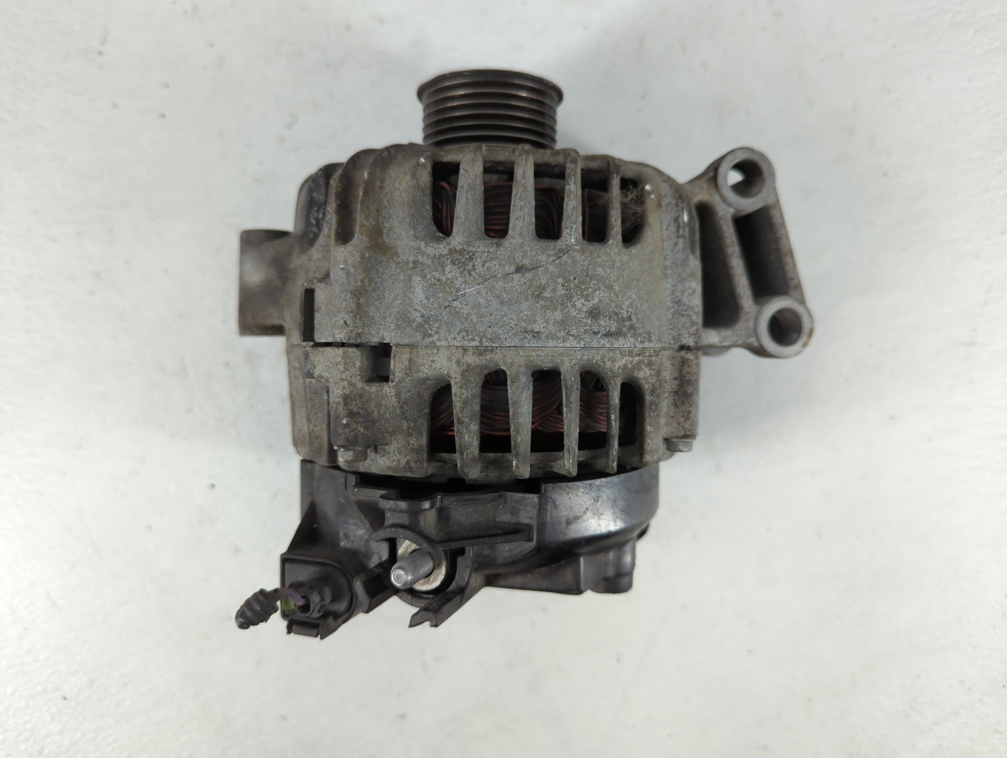 2011-2019 Ford Fiesta Alternator Replacement Generator Charging Assembly Engine OEM P/N:AE8T-10300-AA Fits OEM Used Auto Par