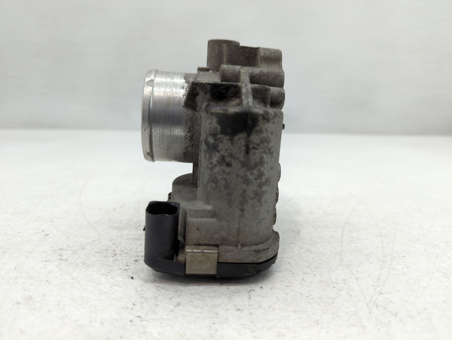2011-2014 Ford Fiesta Throttle Body P/N:7S7G-9F991-B7A Fits Fits 2011 2012 2013 2014 OEM Used Auto Parts - Oemusedautoparts1