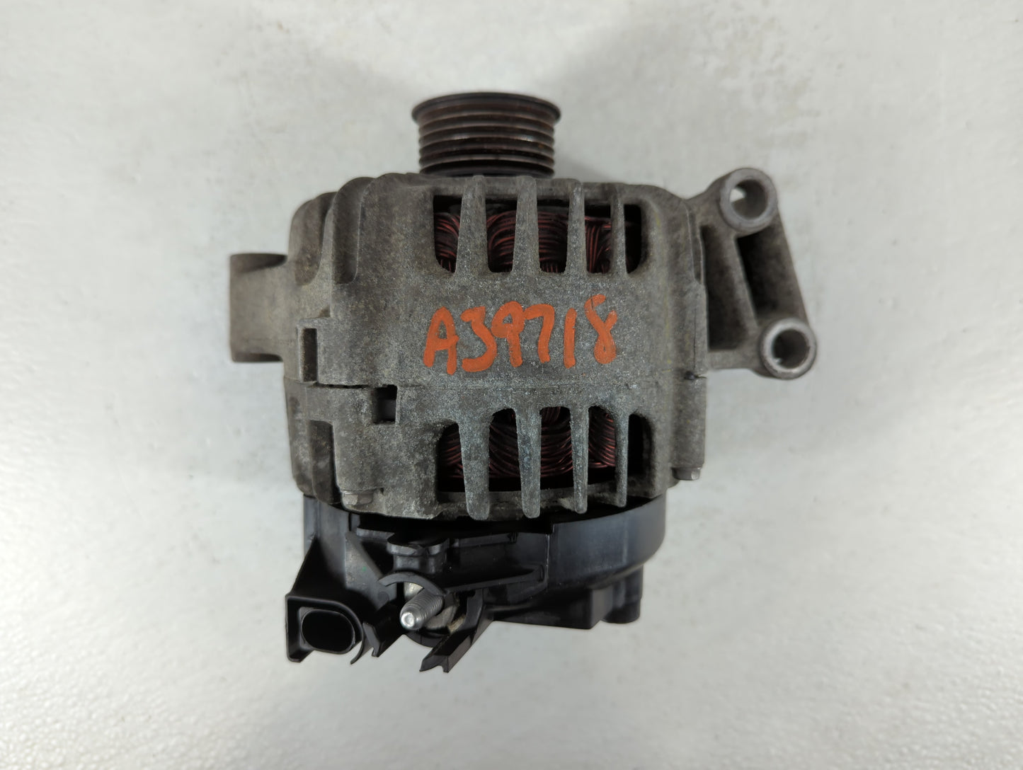 2011-2019 Ford Fiesta Alternator Replacement Generator Charging Assembly Engine OEM P/N:2608513 C AE8T-10300-AA Fits OEM Use