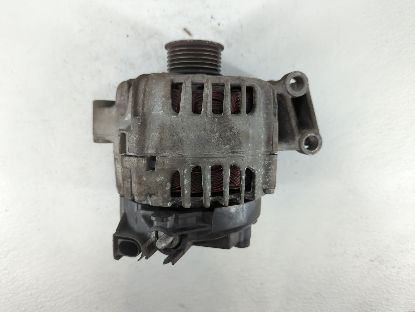 2011-2019 Ford Fiesta Alternator Replacement Generator Charging Assembly Engine OEM P/N:AE8T-10300-AA Fits OEM Used Auto Par