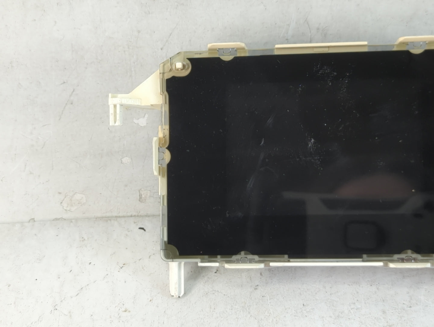 2011-2013 Ford Fiesta Radio AM FM Cd Player Receiver Replacement P/N:CE8T-18B955-BB Fits Fits 2011 2012 2013 OEM Used Auto P