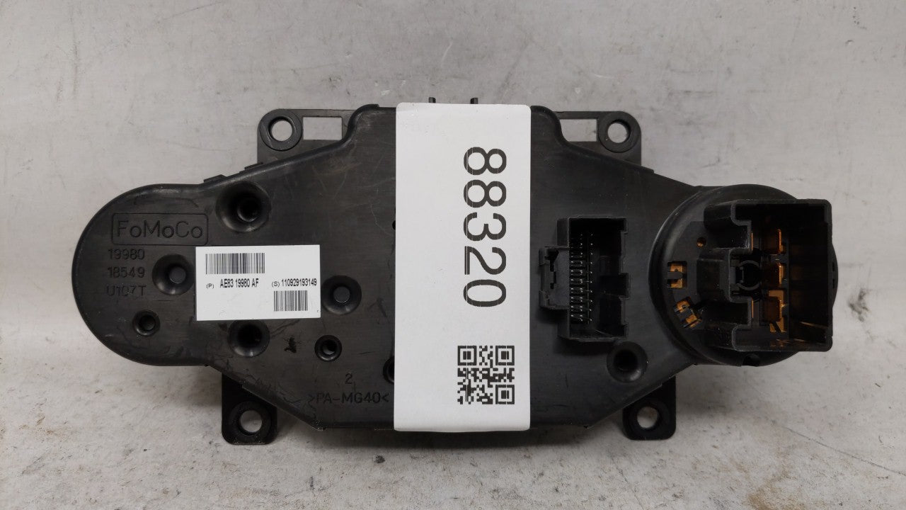 2011-2013 Ford Fiesta Climate Control Module Temperature AC/Heater Replacement P/N:AE83-19980-AF AE83-19980-AH Fits OEM Used