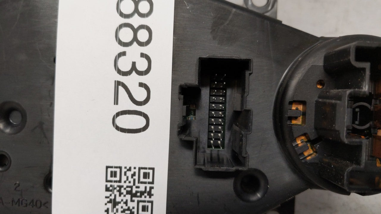 2011-2013 Ford Fiesta Climate Control Module Temperature AC/Heater Replacement P/N:AE83-19980-AF AE83-19980-AH Fits OEM Used