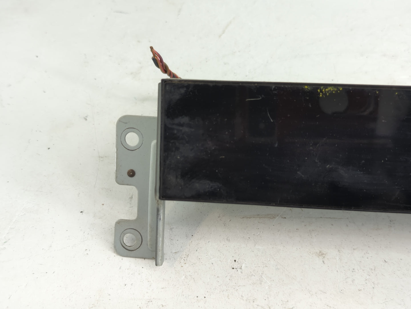 2011-2012 Ford Flex Radio AM FM Cd Player Receiver Replacement P/N:BA8T-19C116-AA Fits Fits 2011 2012 OEM Used Auto Parts - 