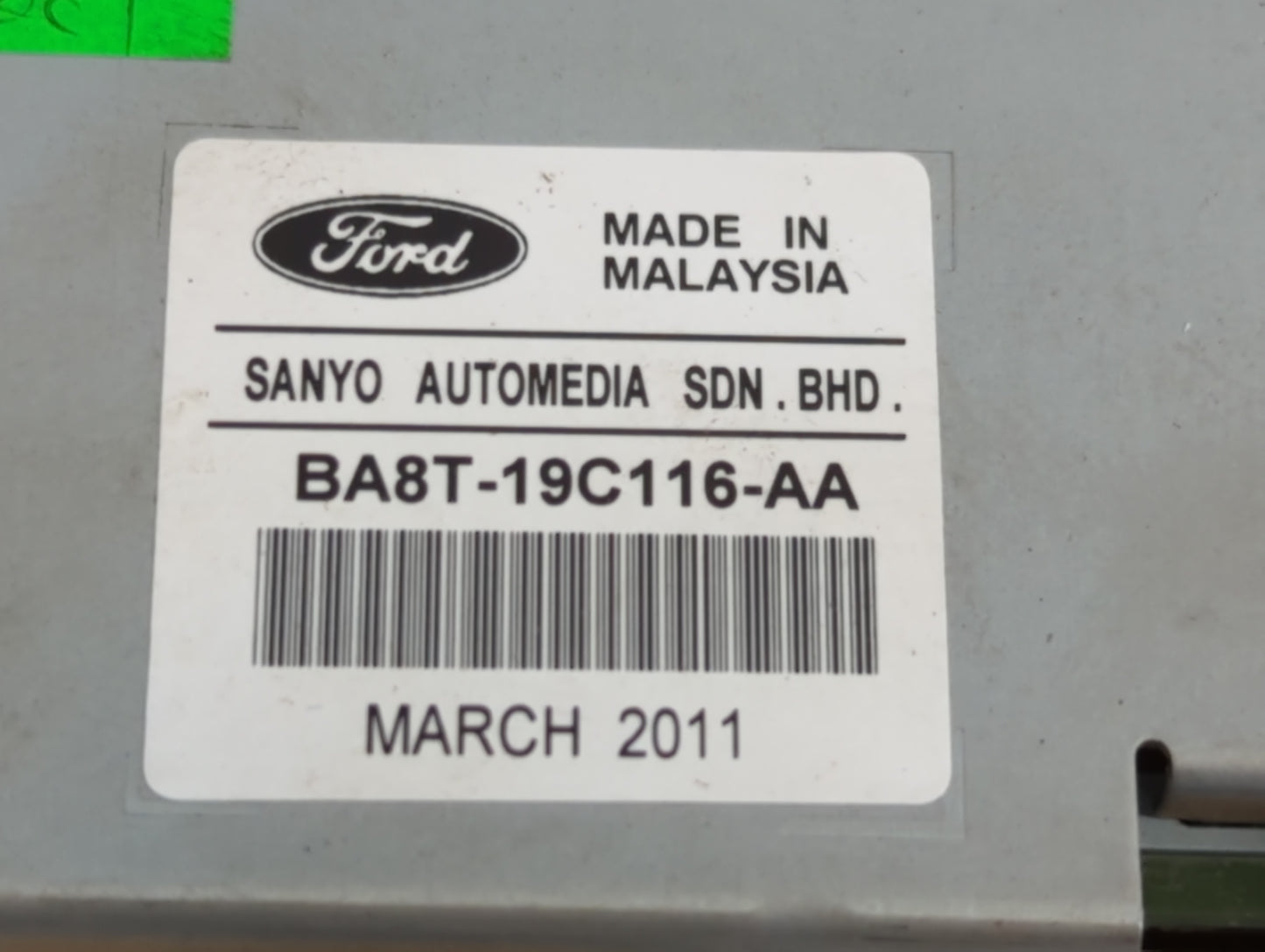 2011-2012 Ford Flex Radio AM FM Cd Player Receiver Replacement P/N:BA8T-19C116-AA Fits Fits 2011 2012 OEM Used Auto Parts - 
