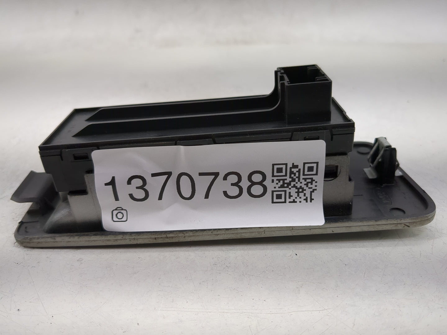 2009-2019 Ford Flex Master Power Window Switch Replacement Driver Side Left Fits OEM Used Auto Parts - Oemusedautoparts1.com