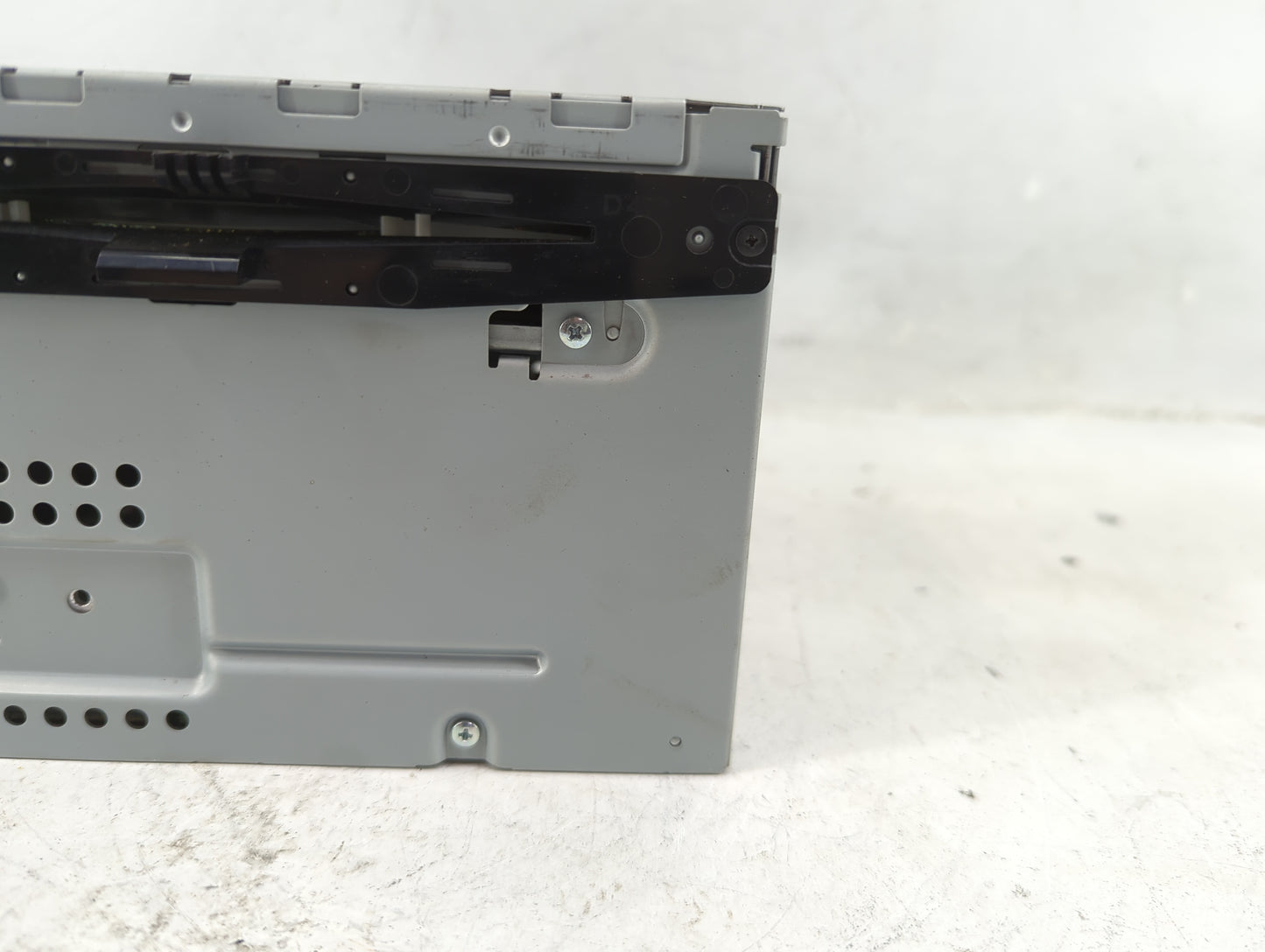 2011-2012 Ford Flex Radio AM FM Cd Player Receiver Replacement P/N:CA8T-18D822-AA Fits Fits 2011 2012 OEM Used Auto Parts - 