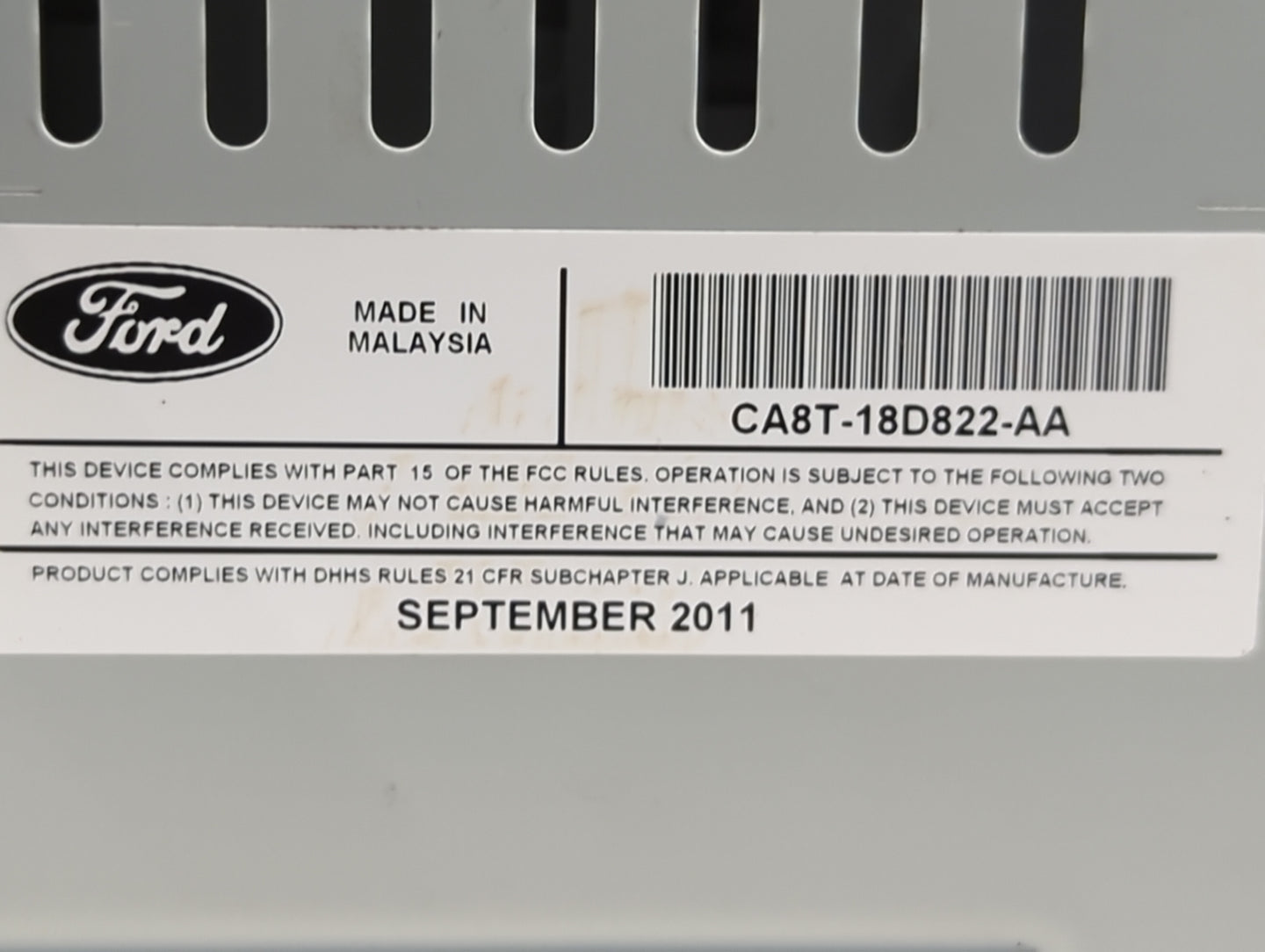 2011-2012 Ford Flex Radio AM FM Cd Player Receiver Replacement P/N:CA8T-18D822-AA Fits Fits 2011 2012 OEM Used Auto Parts - 