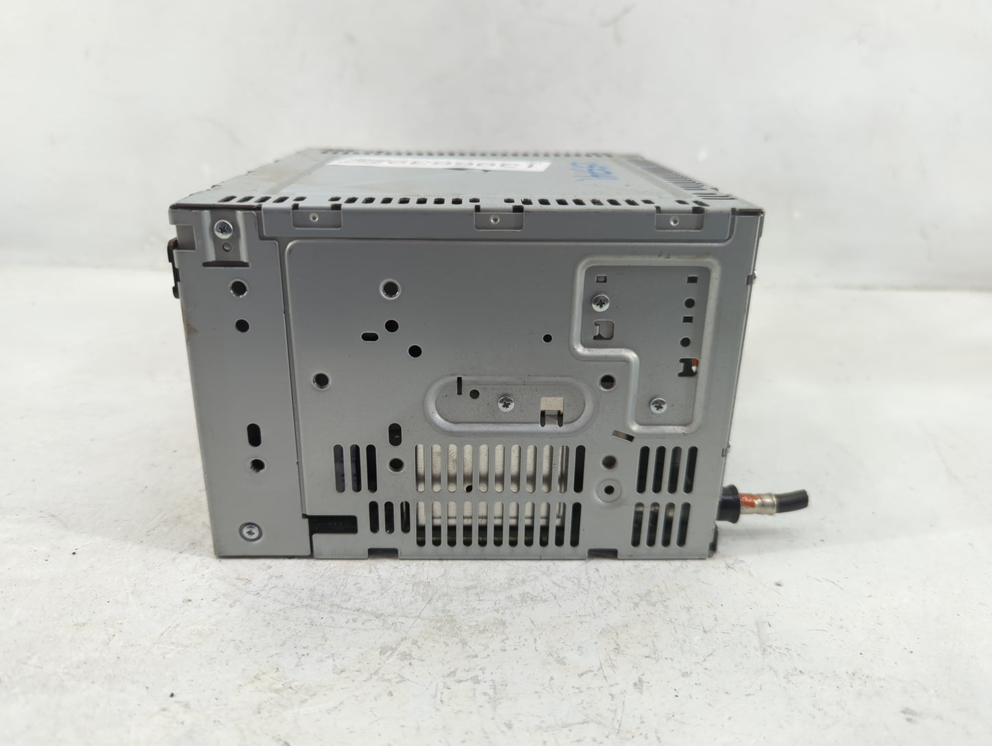 2011-2012 Ford Flex Radio AM FM Cd Player Receiver Replacement P/N:CA8T-19C157-AA Fits Fits 2011 2012 OEM Used Auto Parts - 