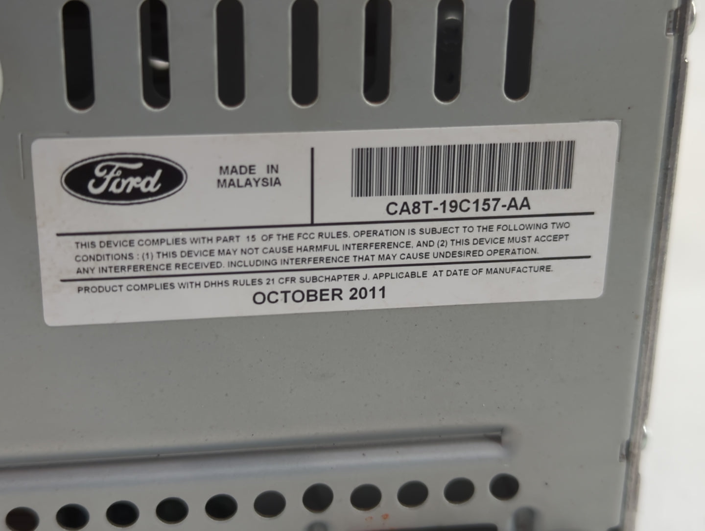 2011-2012 Ford Flex Radio AM FM Cd Player Receiver Replacement P/N:CA8T-19C157-AA Fits Fits 2011 2012 OEM Used Auto Parts - 