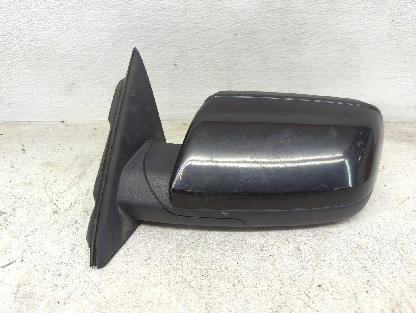 2009-2012 Ford Flex Driver Side View Mirror - Left Door Mirror OEM Used - Oemusedautoparts1.com