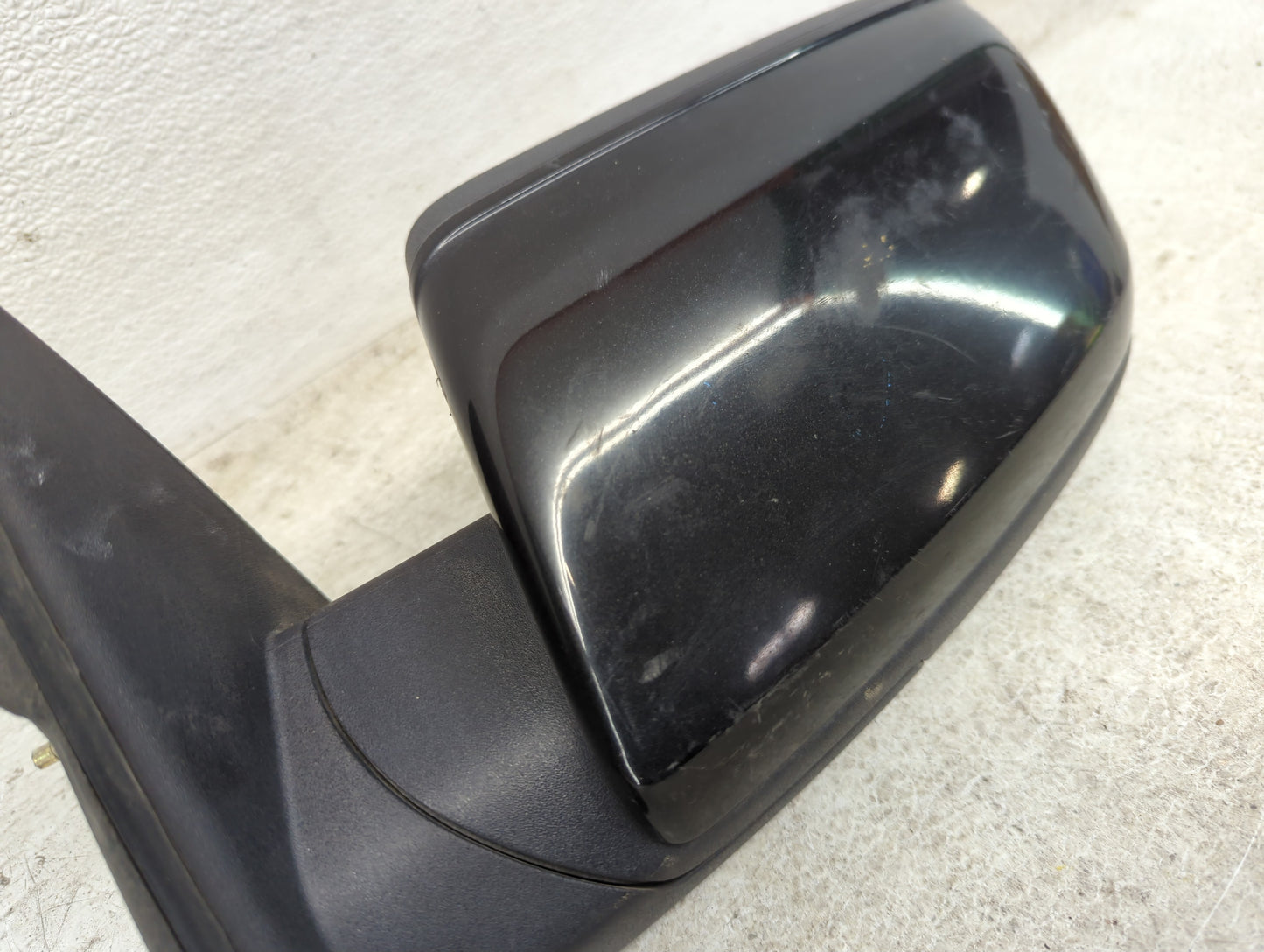 2009-2012 Ford Flex Driver Side View Mirror - Left Door Mirror OEM Used - Oemusedautoparts1.com