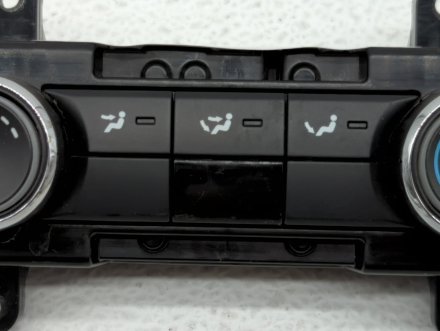 2009-2012 Ford Flex Climate Control Module Temperature AC/Heater Replacement P/N:8A83-19980-CB Fits Fits 2009 2010 2011 2012