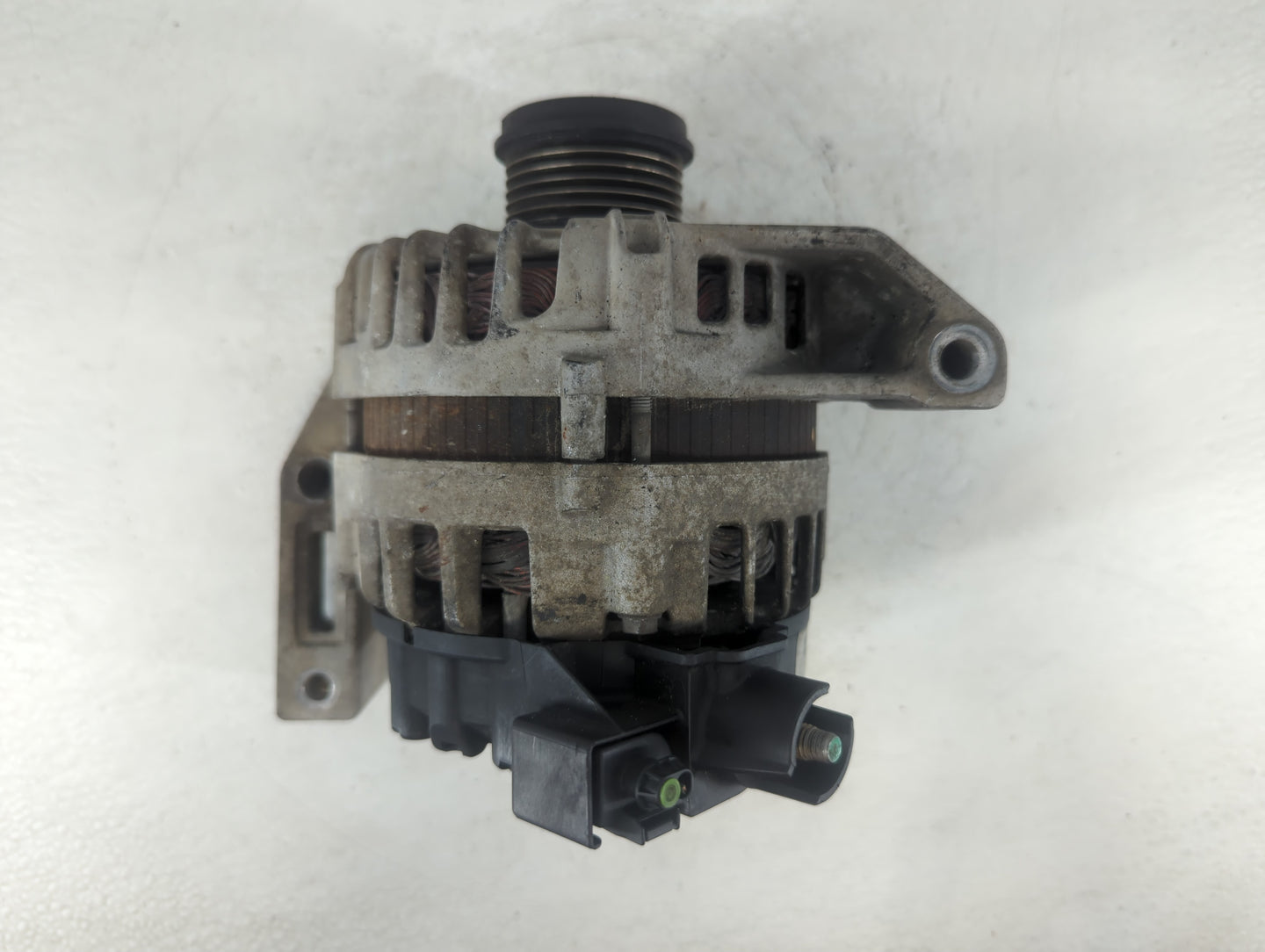 2012-2018 Ford Focus Alternator Replacement Generator Charging Assembly Engine OEM P/N:BV6N-10300-DB Fits OEM Used Auto Part