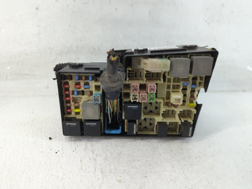 2012-2014 Ford Focus Fusebox Fuse Box Panel Relay Module P/N:AV6T-14A067-AB Fits Fits 2012 2013 2014 OEM Used Auto Parts - O