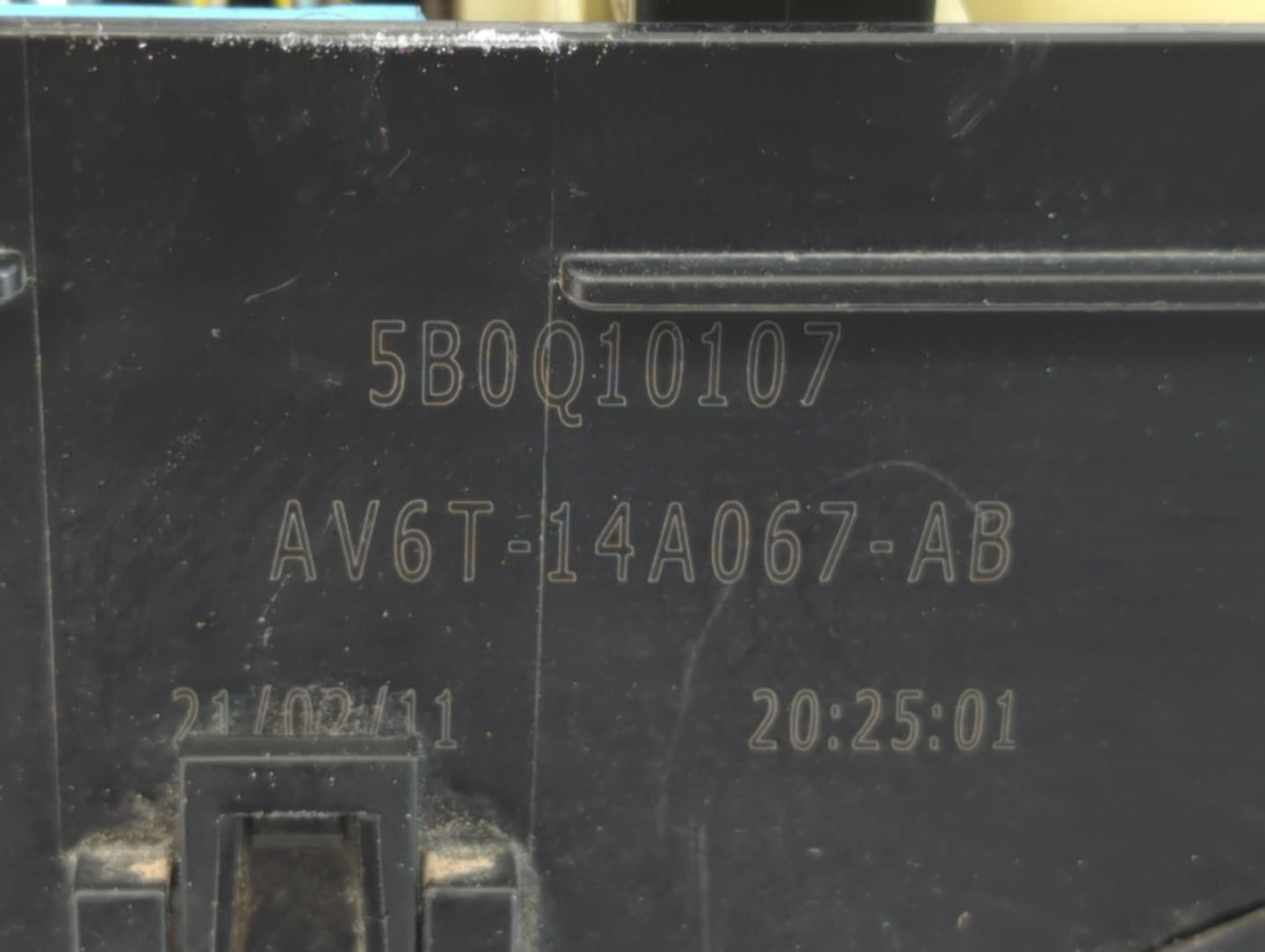 2012-2014 Ford Focus Fusebox Fuse Box Panel Relay Module P/N:AV6T-14A067-AB Fits Fits 2012 2013 2014 OEM Used Auto Parts - O