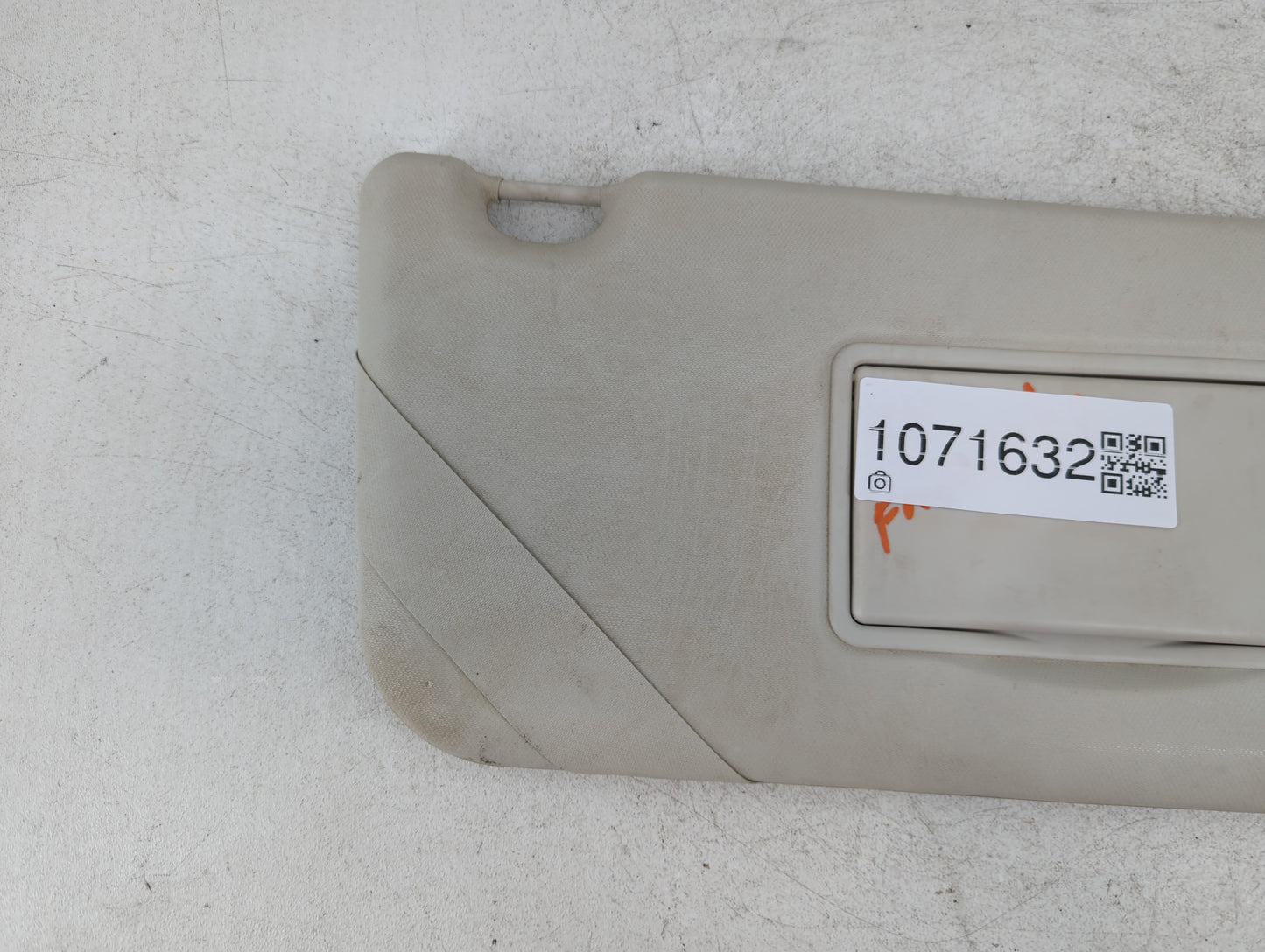 2012-2013 Ford Focus Sun Visor Shade Replacement Passenger Right Mirror Fits Fits 2012 2013 OEM Used Auto Parts - Oemusedaut