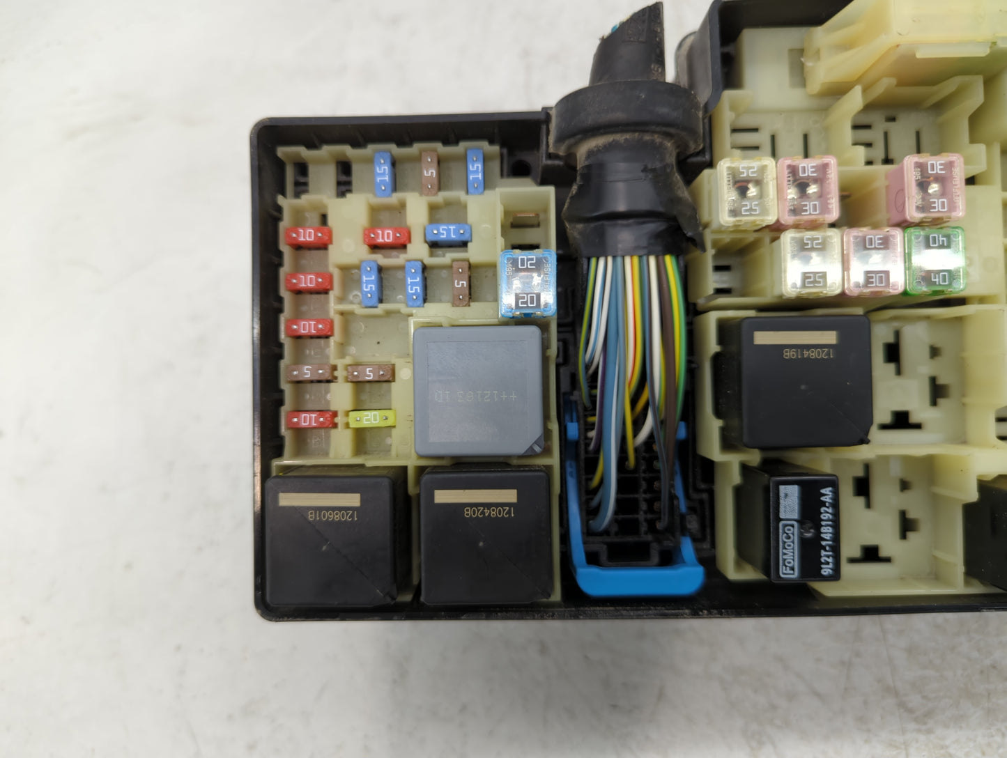 2012-2014 Ford Focus Fusebox Fuse Box Panel Relay Module P/N:AV6T-14A067-AC Fits Fits 2012 2013 2014 OEM Used Auto Parts - O