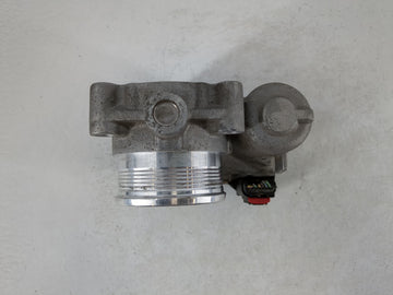 2012-2013 Ford Focus Throttle Body P/N:CM5E 9F991 AD Fits Fits 2012 2013 2014 2015 2016 2017 OEM Used Auto Parts