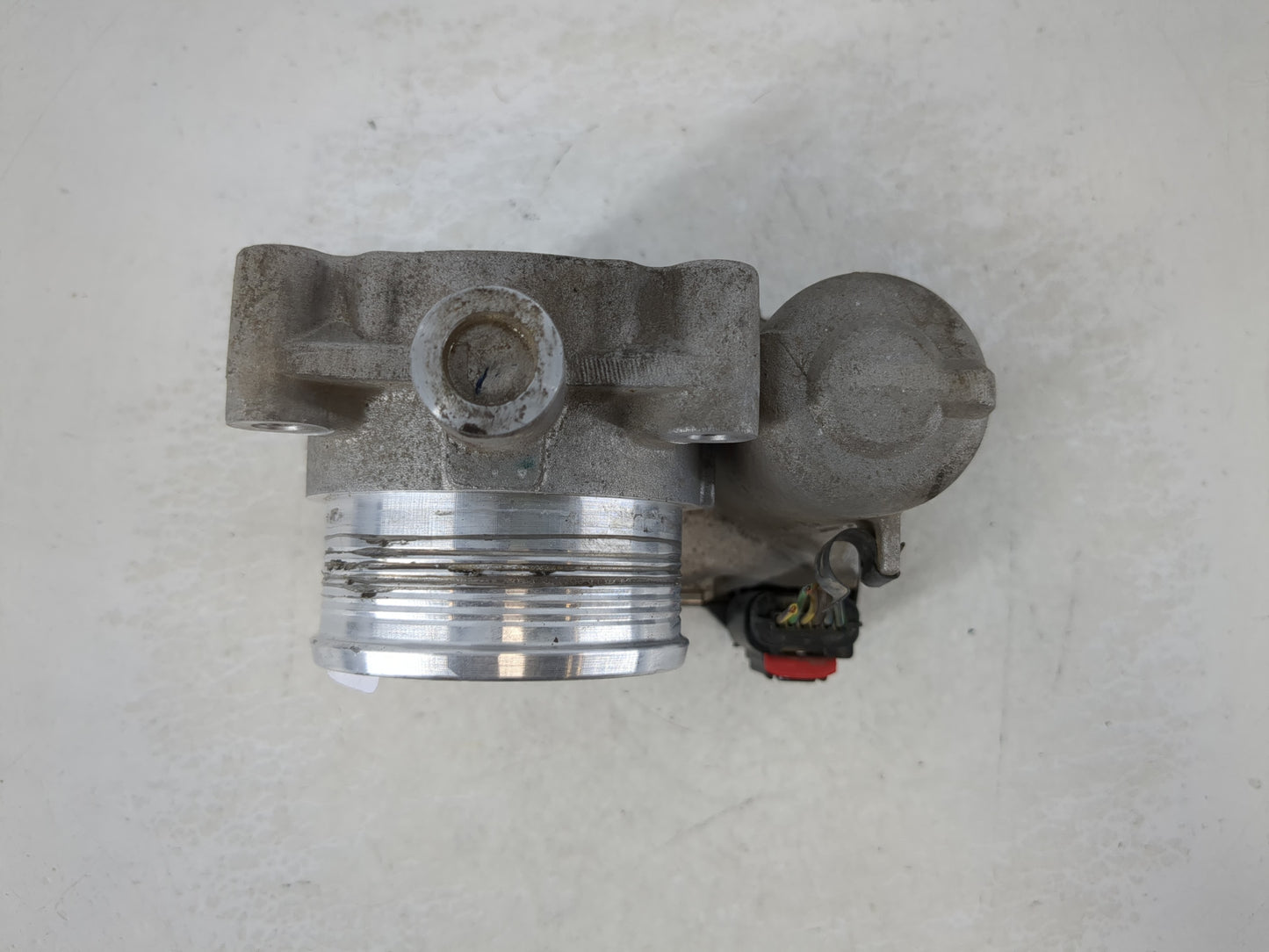 2012-2013 Ford Focus Throttle Body P/N:CM5E 9F991 AC Fits Fits 2012 2013 2014 2015 2016 2017 OEM Used Auto Parts - Oemusedau