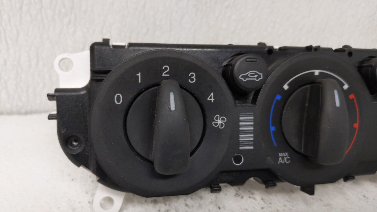 2012 Ford Focus Climate Control Module Temperature AC/Heater Replacement P/N:CM5T-19980-AC CM5T-19980-AD, CM5T-19980-AE Fits