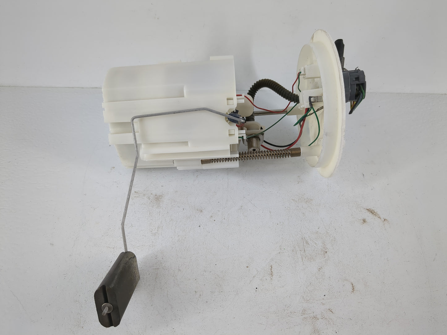 2012-2018 Ford Focus Electrical Gas Fuel Pump Assembly - Oemusedautoparts1.com