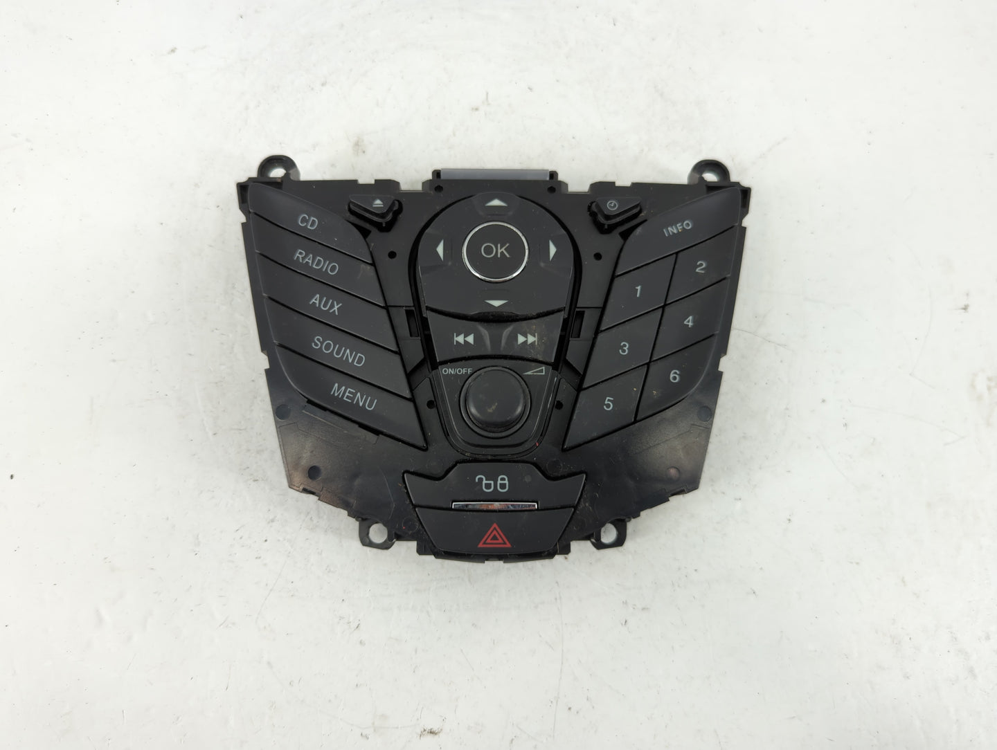 2012-2013 Ford Focus Radio AM FM Cd Player Receiver Replacement P/N:CM5T-18K811 AC Fits Fits 2012 2013 OEM Used Auto Parts -