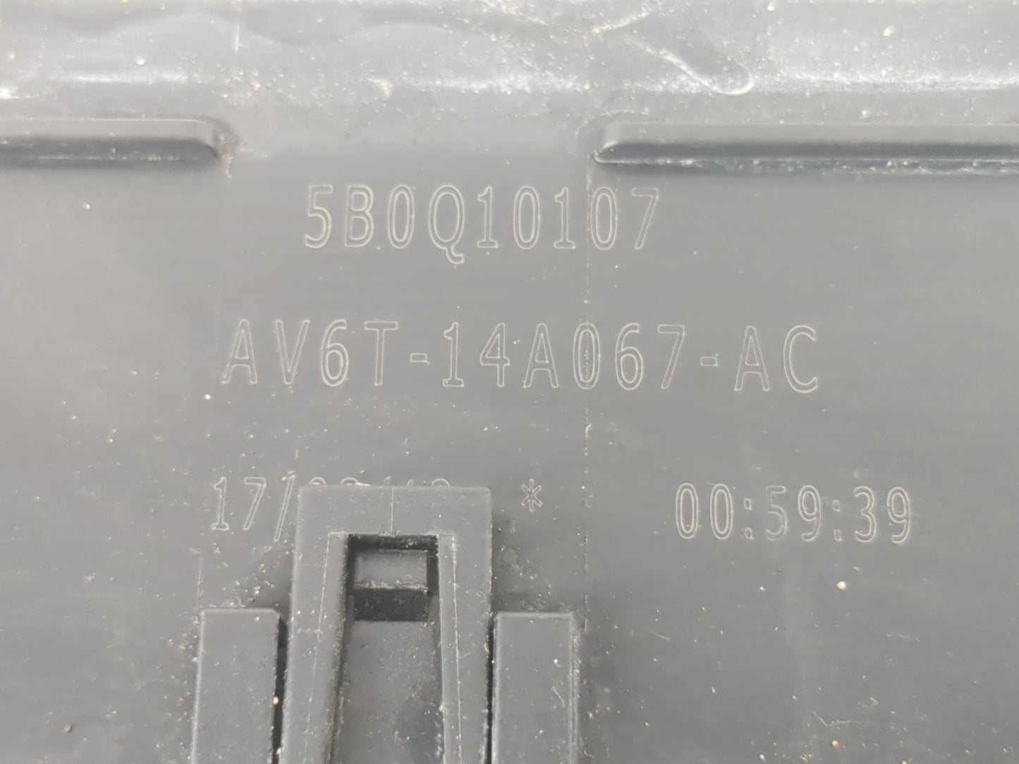 2012-2014 Ford Focus Fusebox Fuse Box Panel Relay Module P/N:AV6T-14A067-AC Fits Fits 2012 2013 2014 OEM Used Auto Parts - O