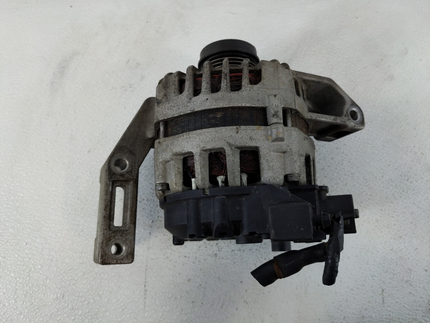 2012-2018 Ford Focus Alternator Replacement Generator Charging Assembly Engine OEM P/N:BV6T-10300-EB Fits OEM Used Auto Part