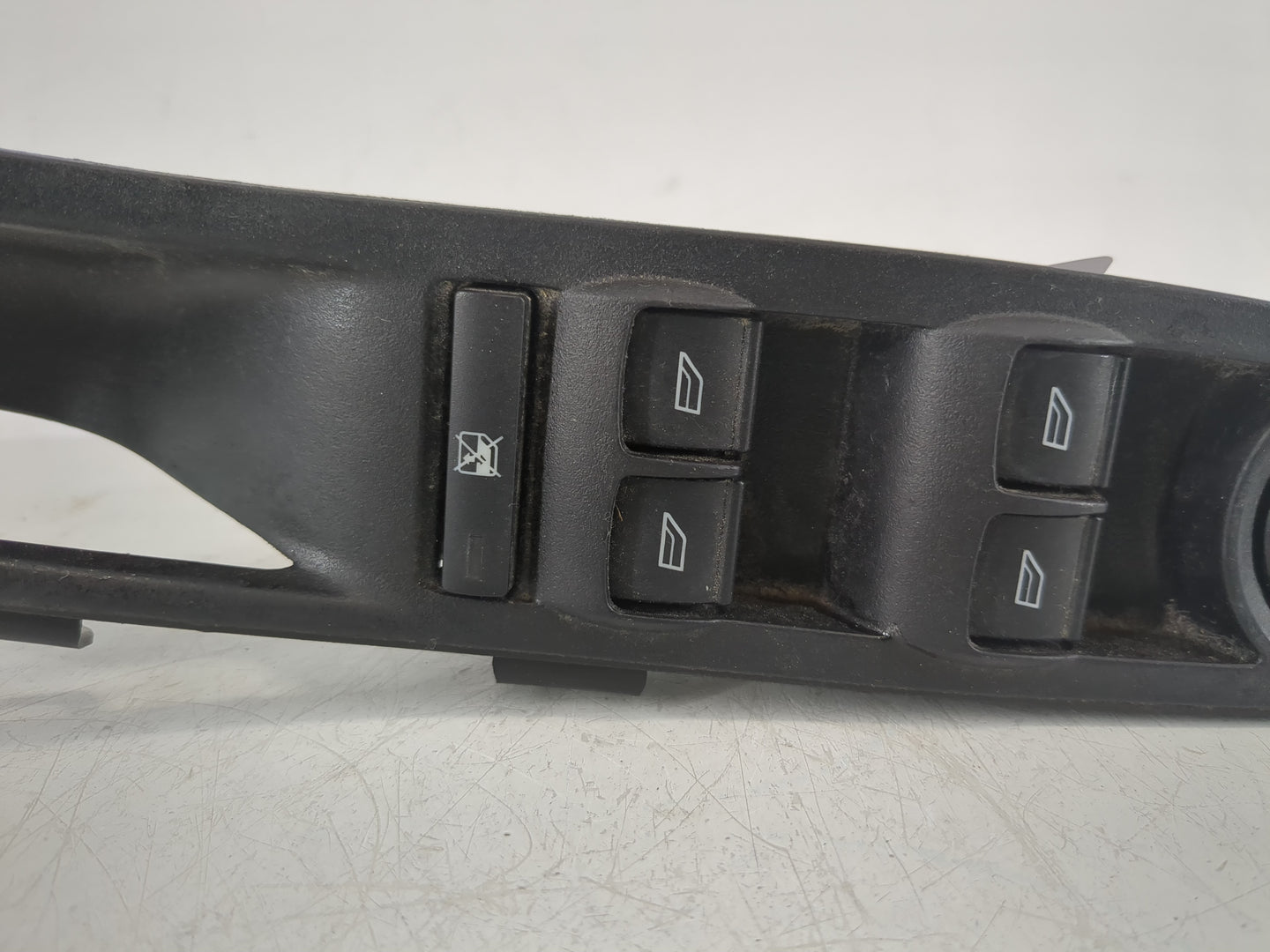 2012-2018 Ford Focus Master Power Window Switch Replacement Driver Side Left P/N:1085502X Fits OEM Used Auto Parts - Oemused