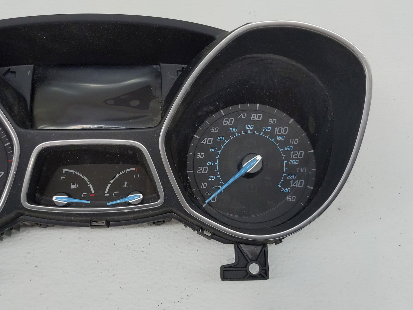 2012-2018 Ford Focus Instrument Cluster Speedometer Gauges P/N:CM5T-10849-TS Fits Fits 2012 2013 2014 2015 2016 2017 2018 OE