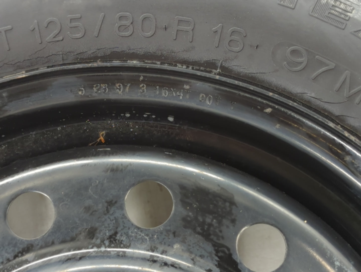 2012-2018 Ford Focus Spare Donut Tire Wheel Rim Oem - Oemusedautoparts1.com