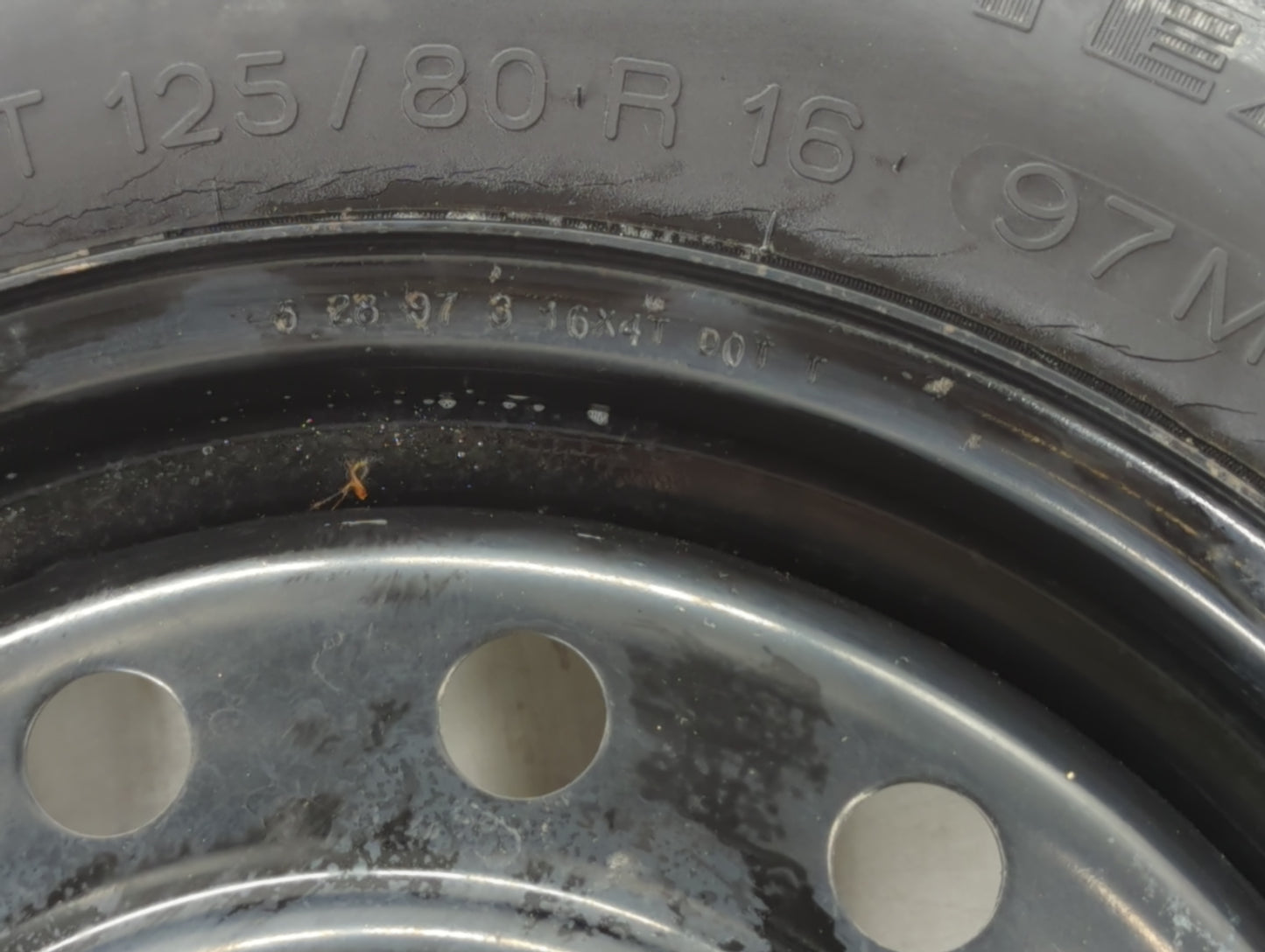 2012-2018 Ford Focus Spare Donut Tire Wheel Rim Oem - Oemusedautoparts1.com